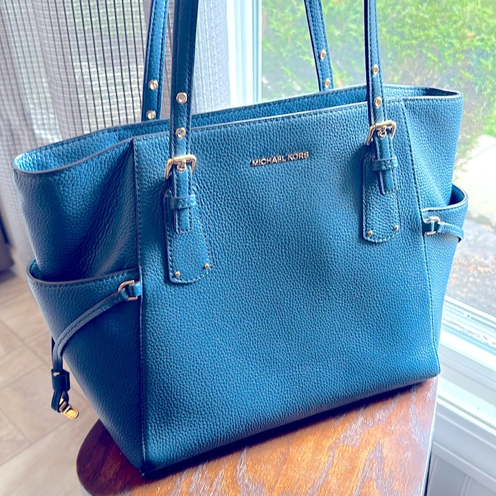 Michael Kors Blue bag